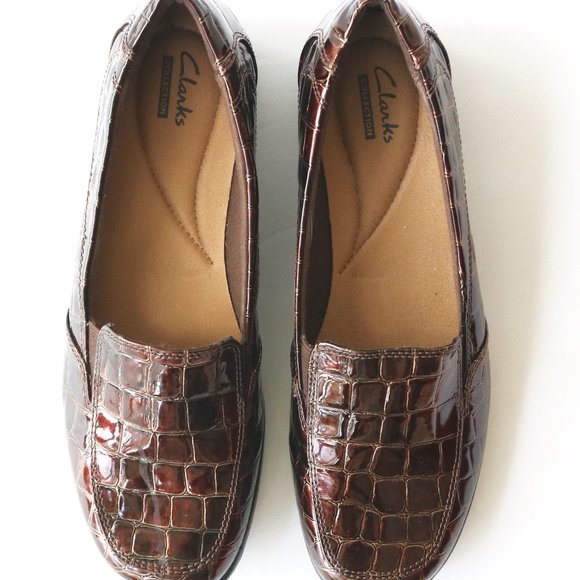 Clarks Loafers - Picture 3 of 7